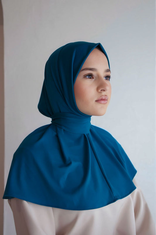 Instant hijab petrol