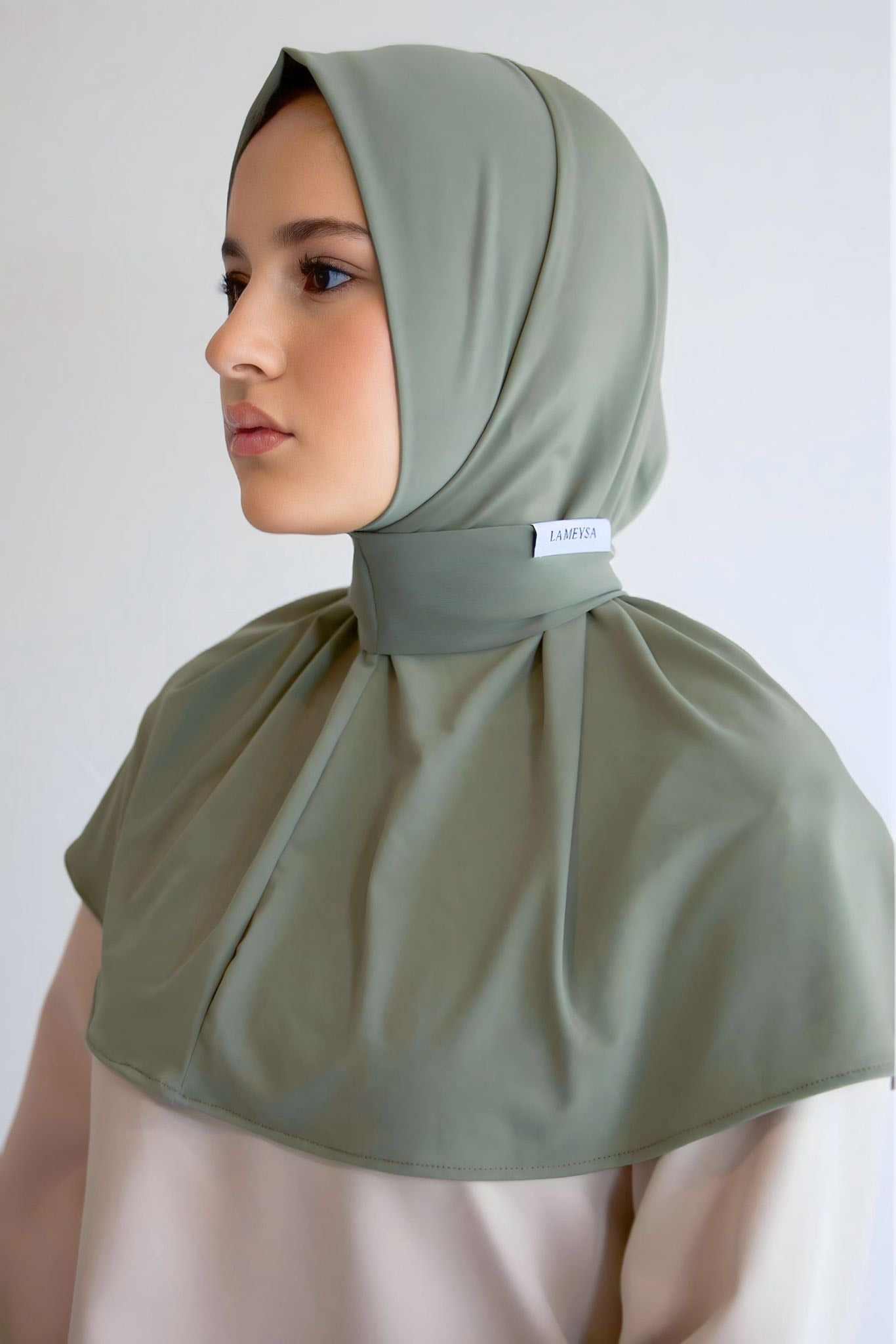 Instant hijab sage